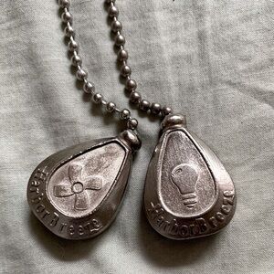 Harbor Breeze weighted ceiling fan pulls NWOT. Bundle only